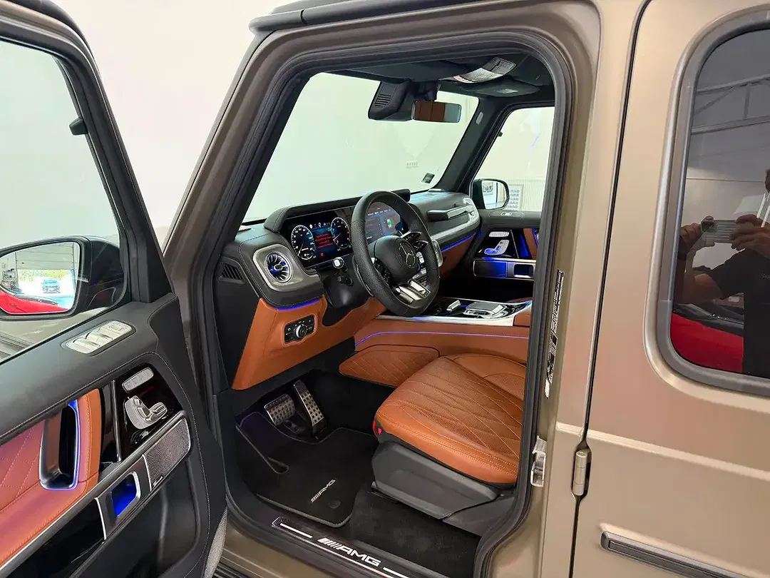 Mercedes-Benz G 63 AMG - Thumbnail 12