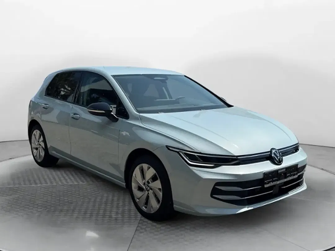 Volkswagen Golf - Thumbnail 3