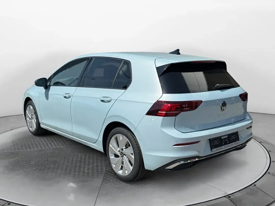 Volkswagen Golf - Thumbnail 4