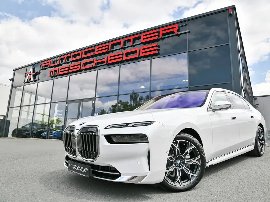 BMW 740 xDrive Design Excellence Lounge - foto 1