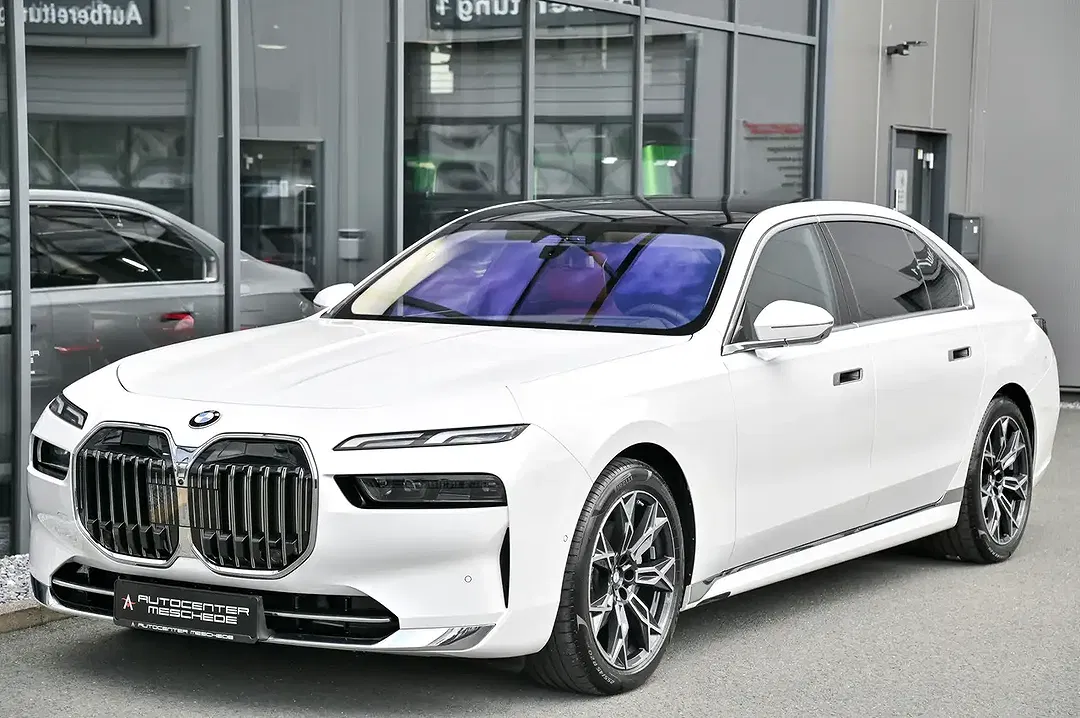 BMW 740 xDrive Design Excellence Lounge - foto 2