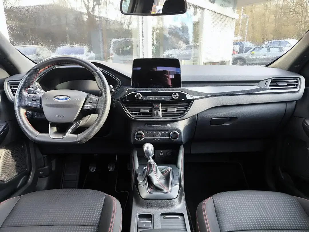 Ford Kuga - Thumbnail 11