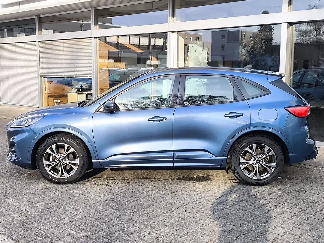 Ford Kuga - Thumbnail 5