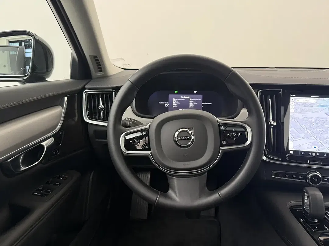 Volvo V90 - Thumbnail 11