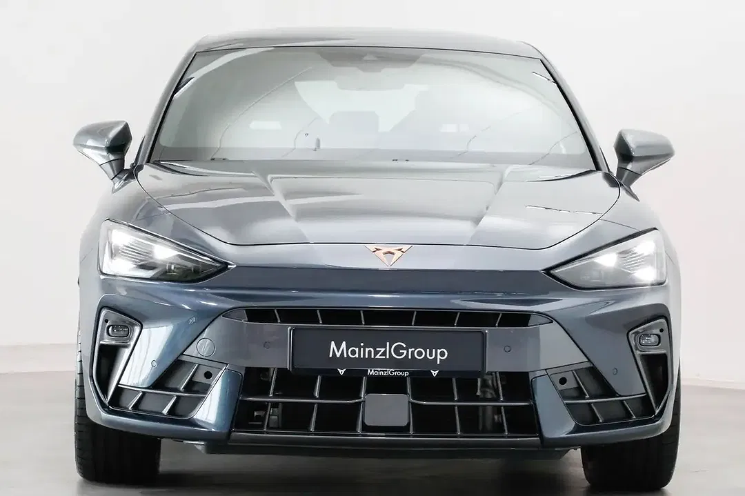 CUPRA Leon - Thumbnail 4