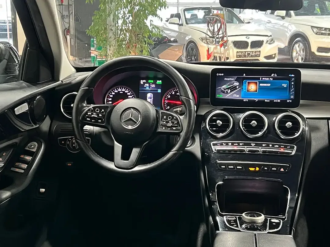 Mercedes-Benz C 300 AUT - foto 15