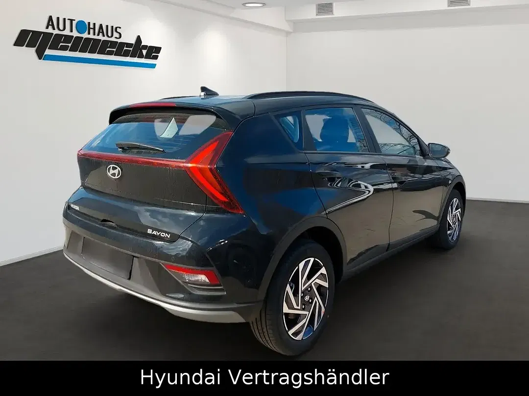Hyundai BAYON - Thumbnail 3