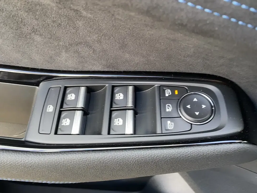 Renault Austral E-Tech Esprit Alpine - foto 14