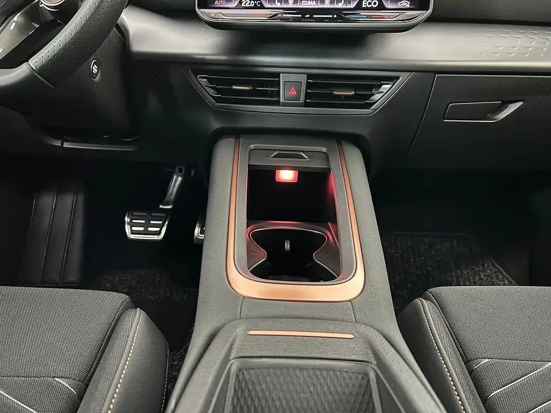 CUPRA Born - Thumbnail 12