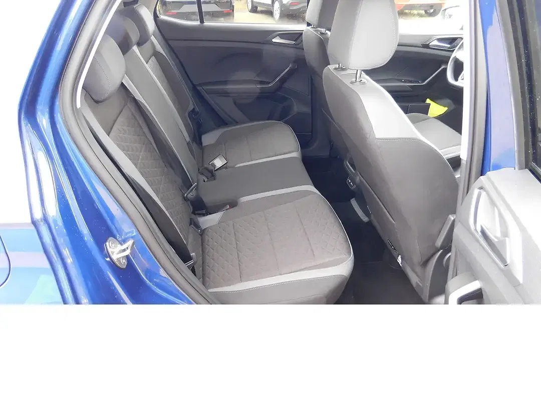 Volkswagen T-Cross - Thumbnail 12