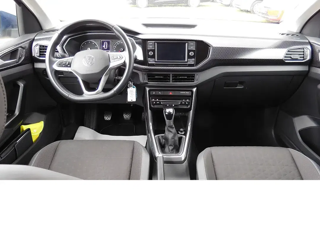 Volkswagen T-Cross - Thumbnail 9