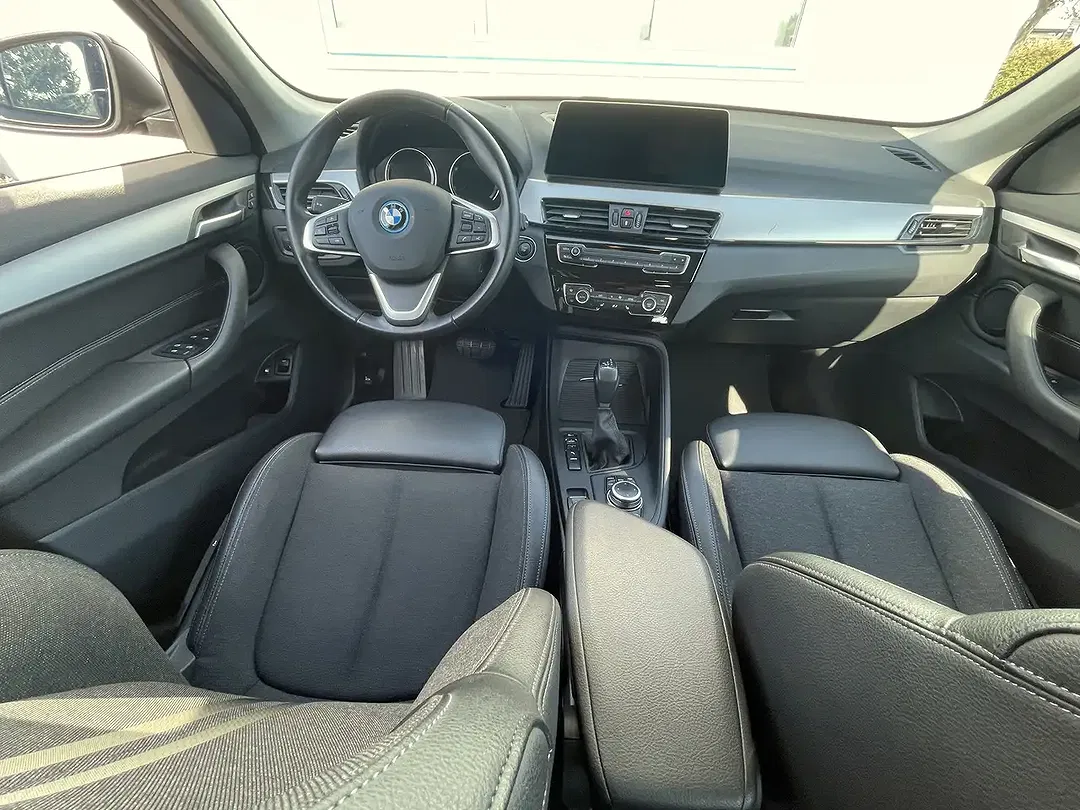 BMW X1 xDrive Advantage - foto 15