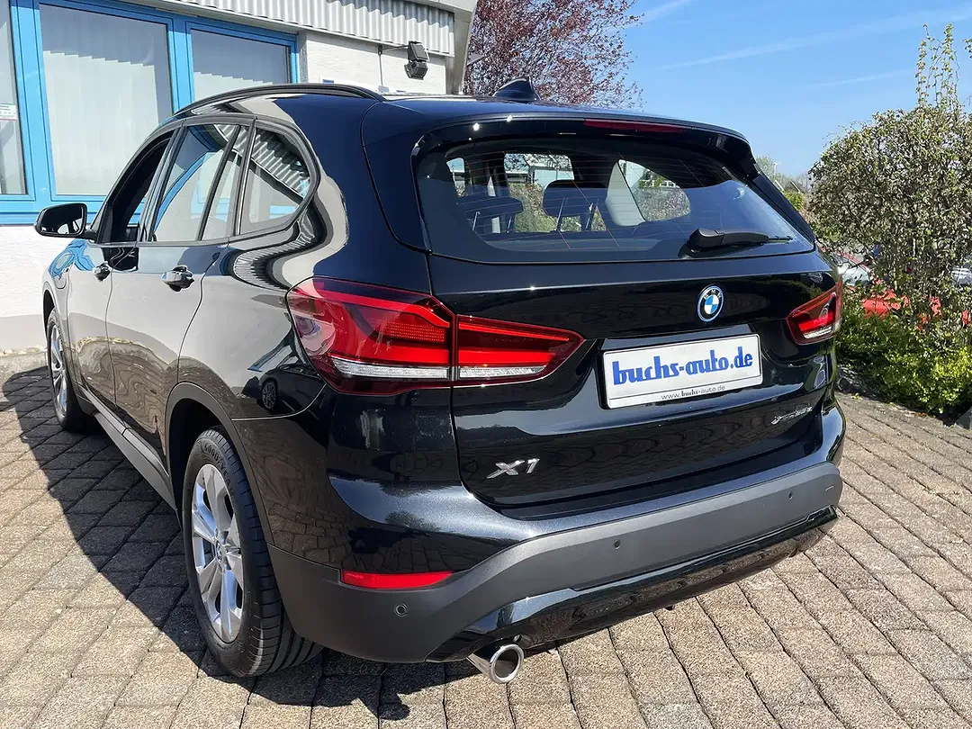 BMW X1 - Thumbnail 5