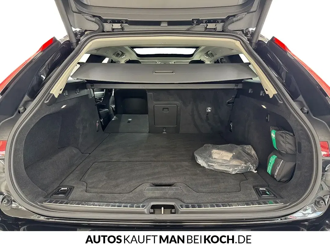 Volvo V90 - Thumbnail 12
