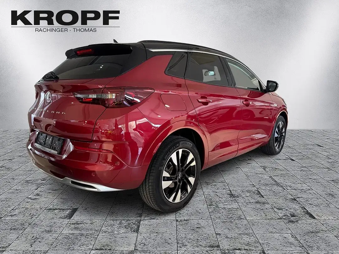 Opel Grandland - Thumbnail 3