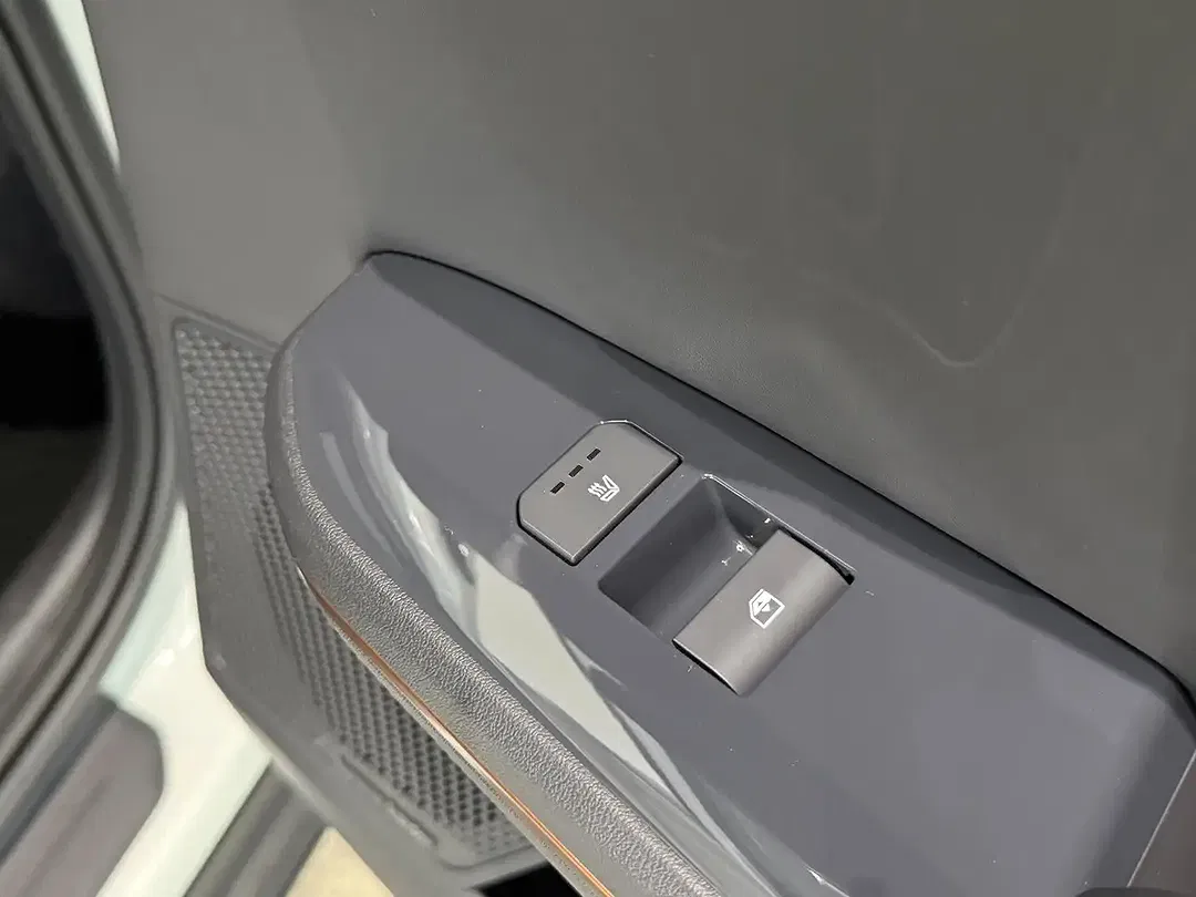Kia EV5 - Thumbnail 13