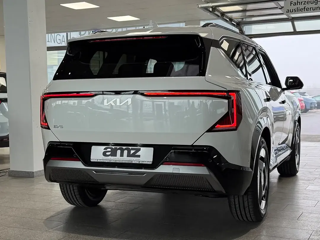 Kia EV5 - Thumbnail 4