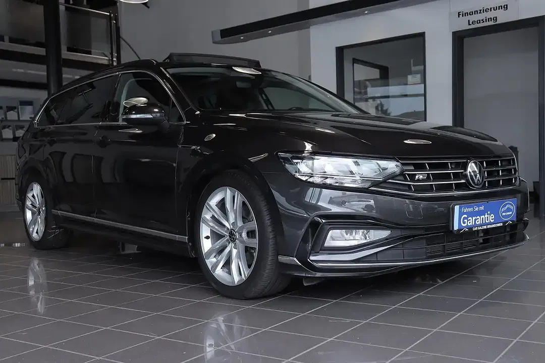 Volkswagen Passat Variant 2.0 TDI Business R-Line - foto 1