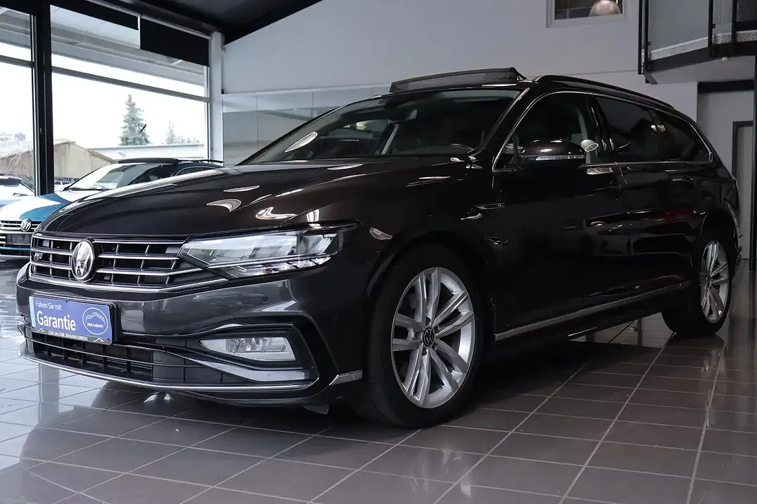 Volkswagen Passat Variant - Thumbnail 3