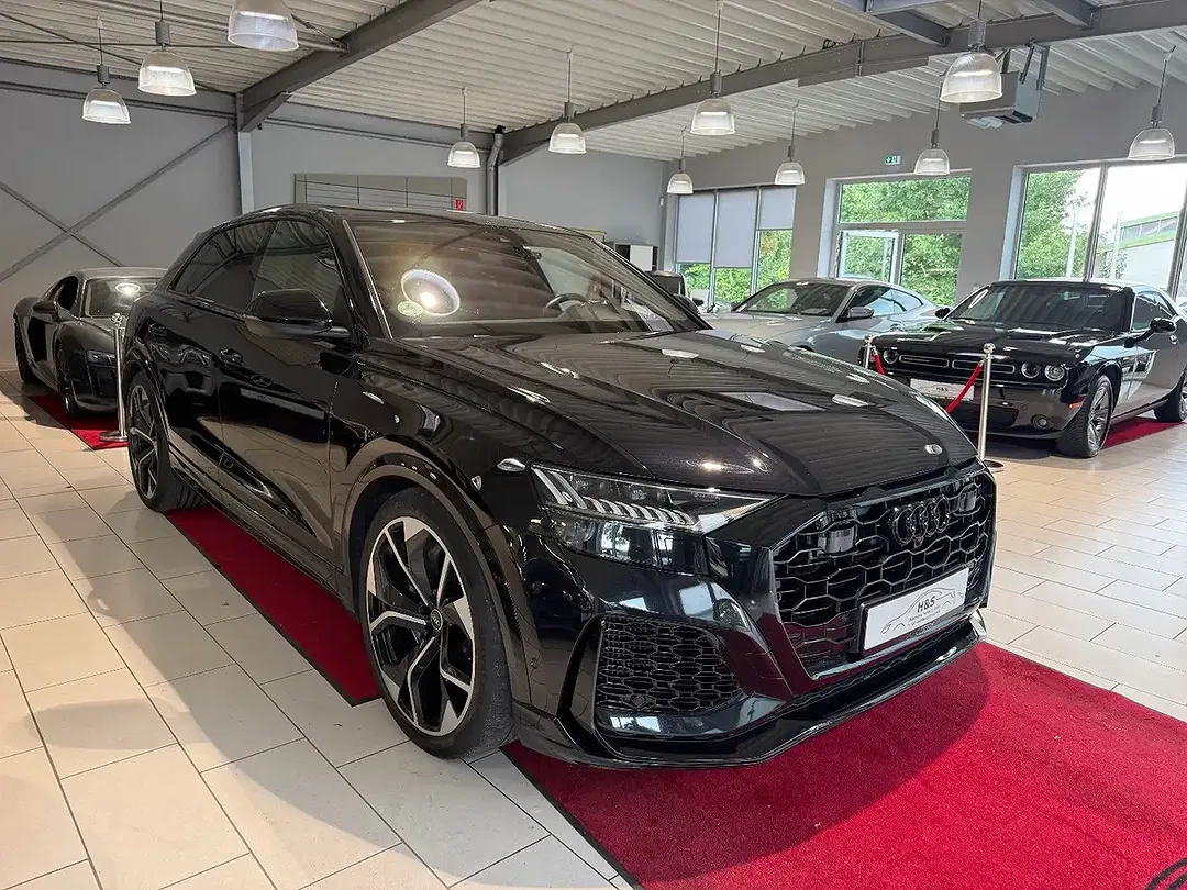 Audi RS Q8 4.0 TFSI quattro - foto 2