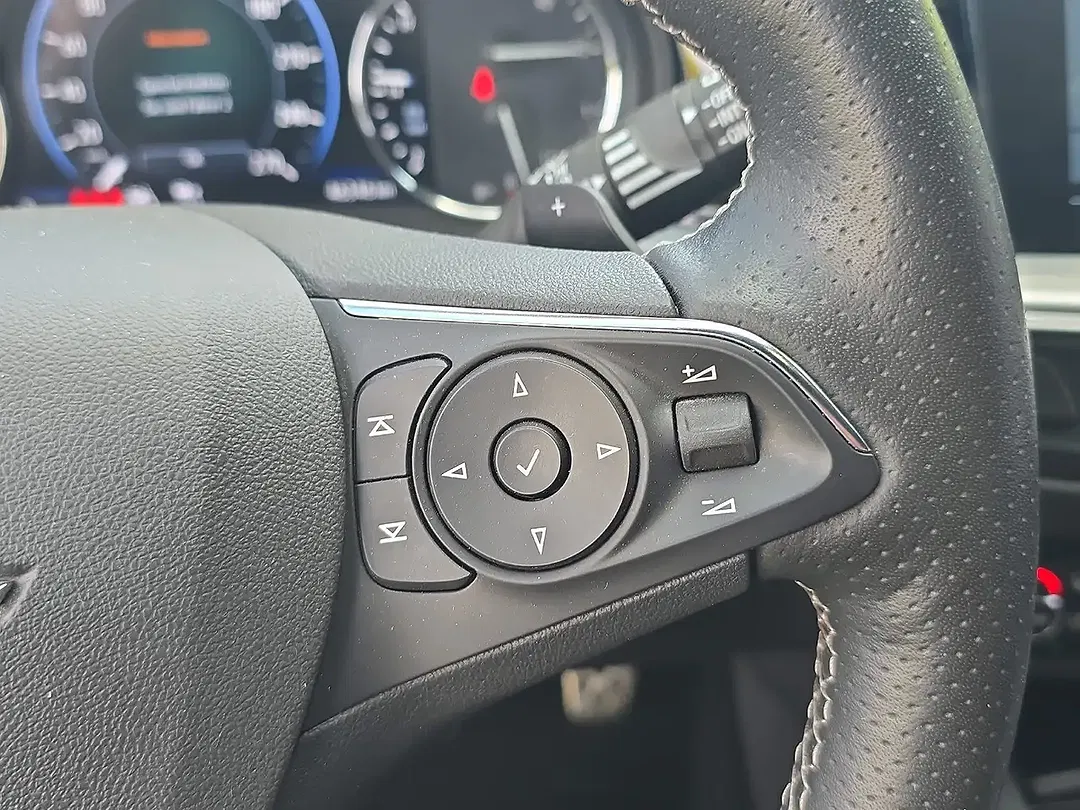 Opel Insignia - Thumbnail 12