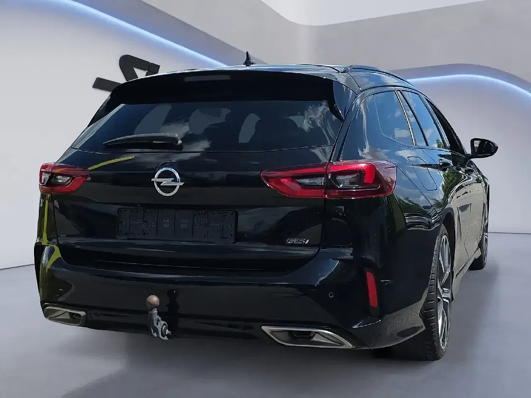 Opel Insignia - Thumbnail 3