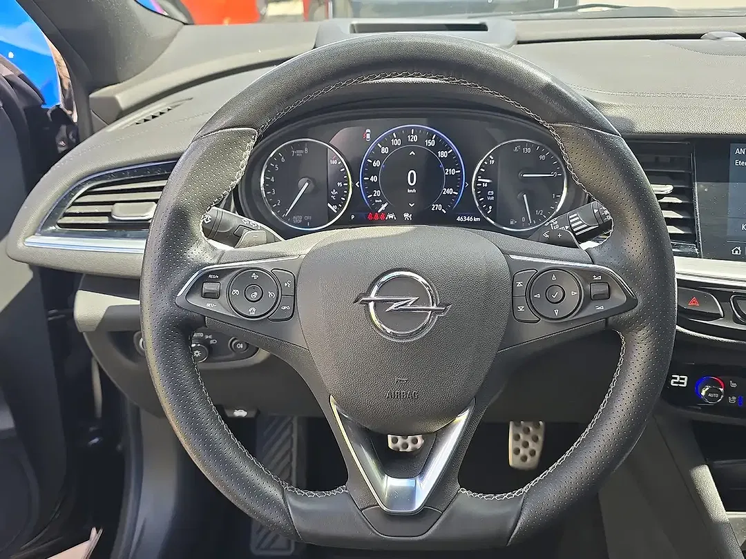 Opel Insignia - Thumbnail 6