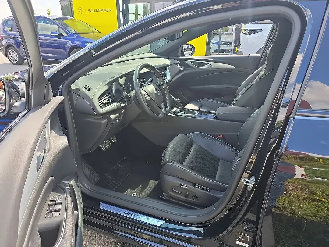 Opel Insignia - Thumbnail 8