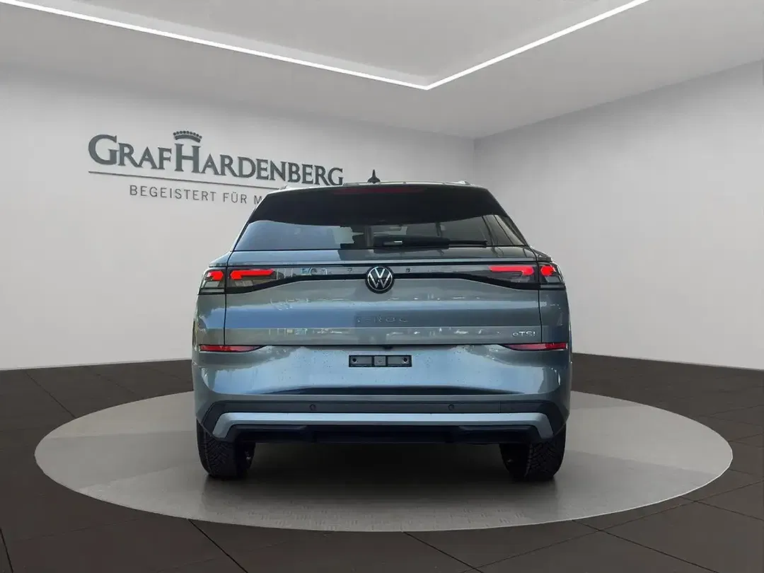 Volkswagen T-Roc - Thumbnail 5