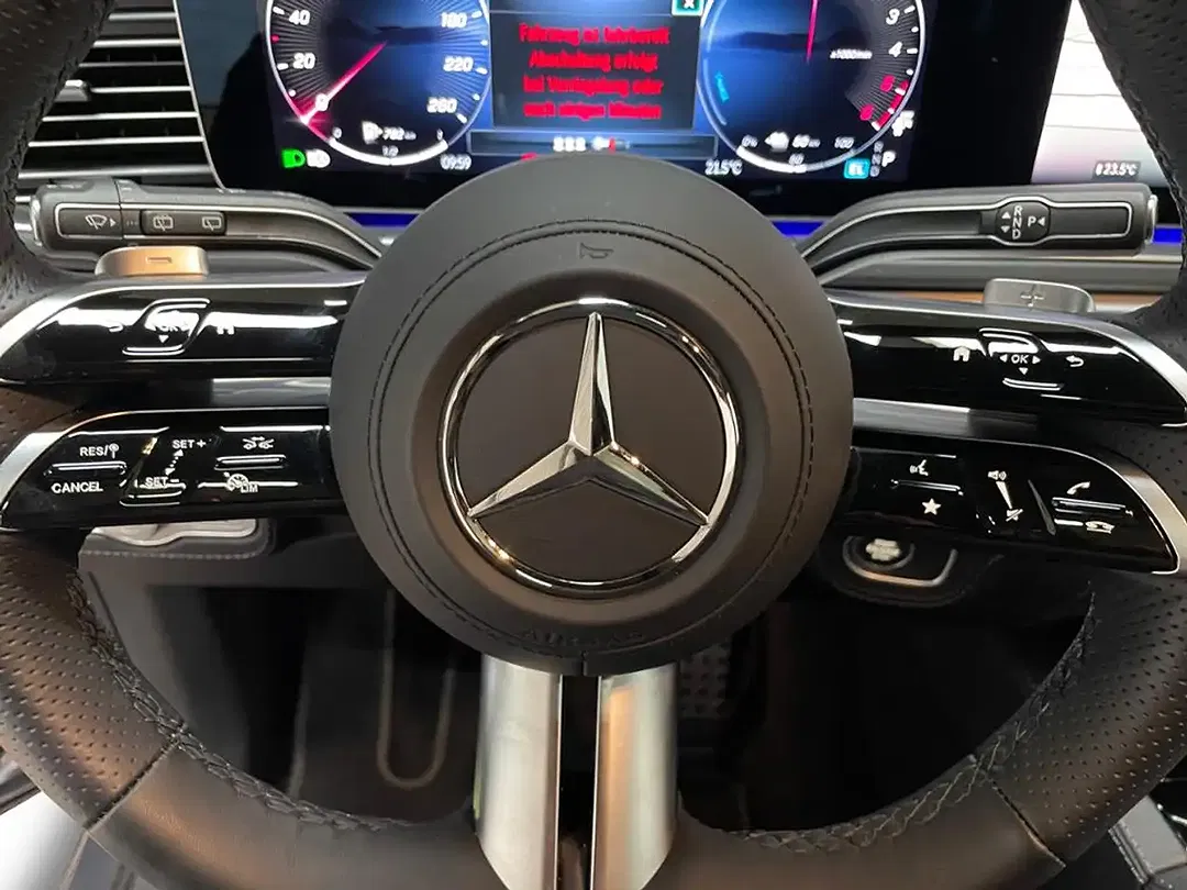 Mercedes-Benz GLE 350 - Thumbnail 11