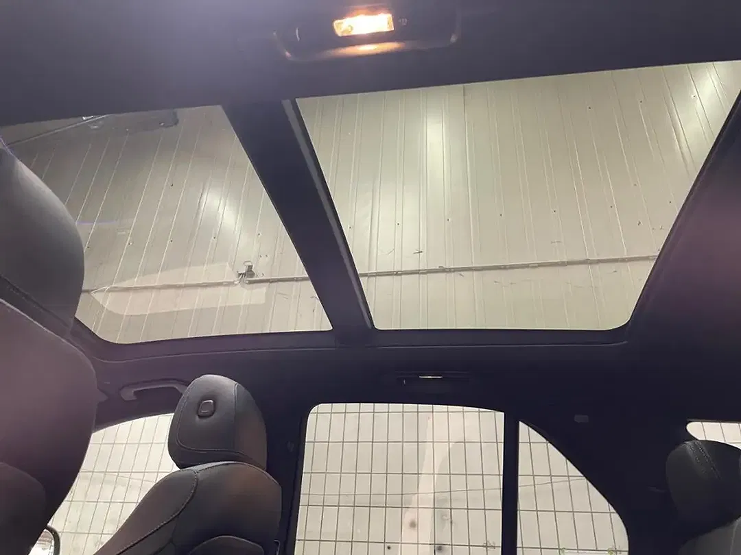 Mercedes-Benz GLE 350 - Thumbnail 17