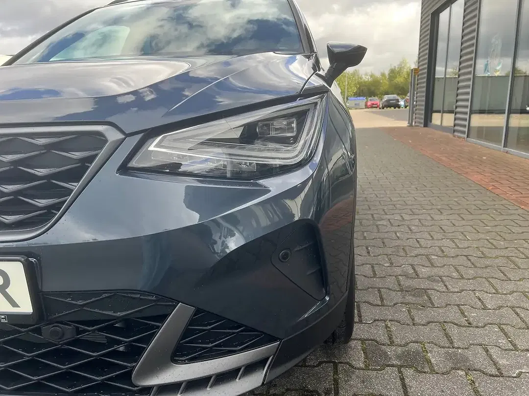SEAT Arona - Thumbnail 5