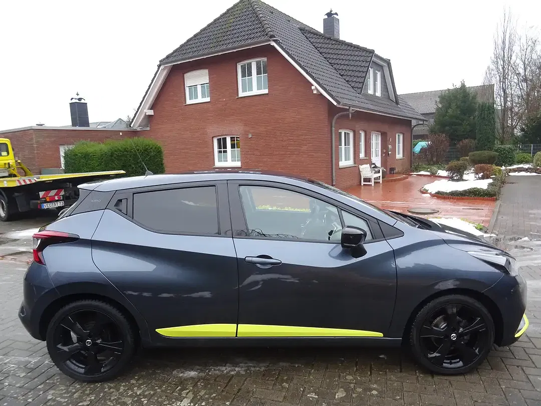 Nissan Micra - Thumbnail 8
