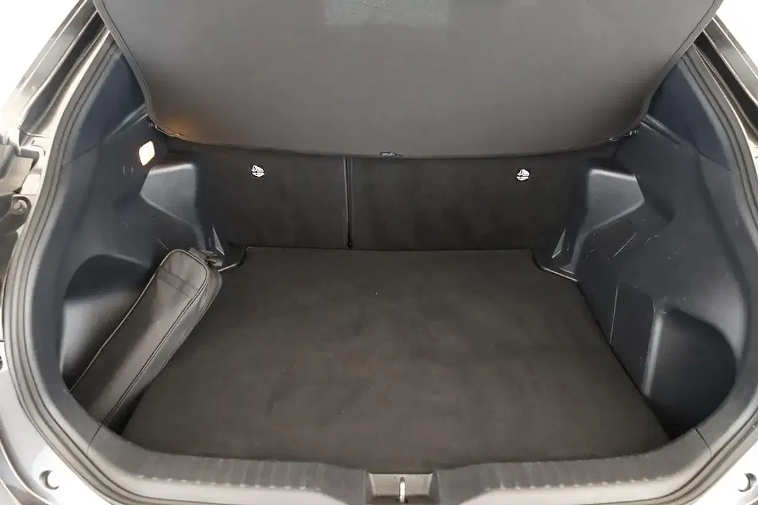 Toyota Yaris Cross - Thumbnail 11