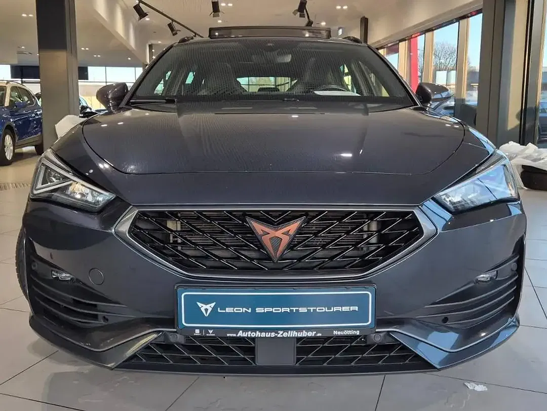 CUPRA Leon - Thumbnail 2
