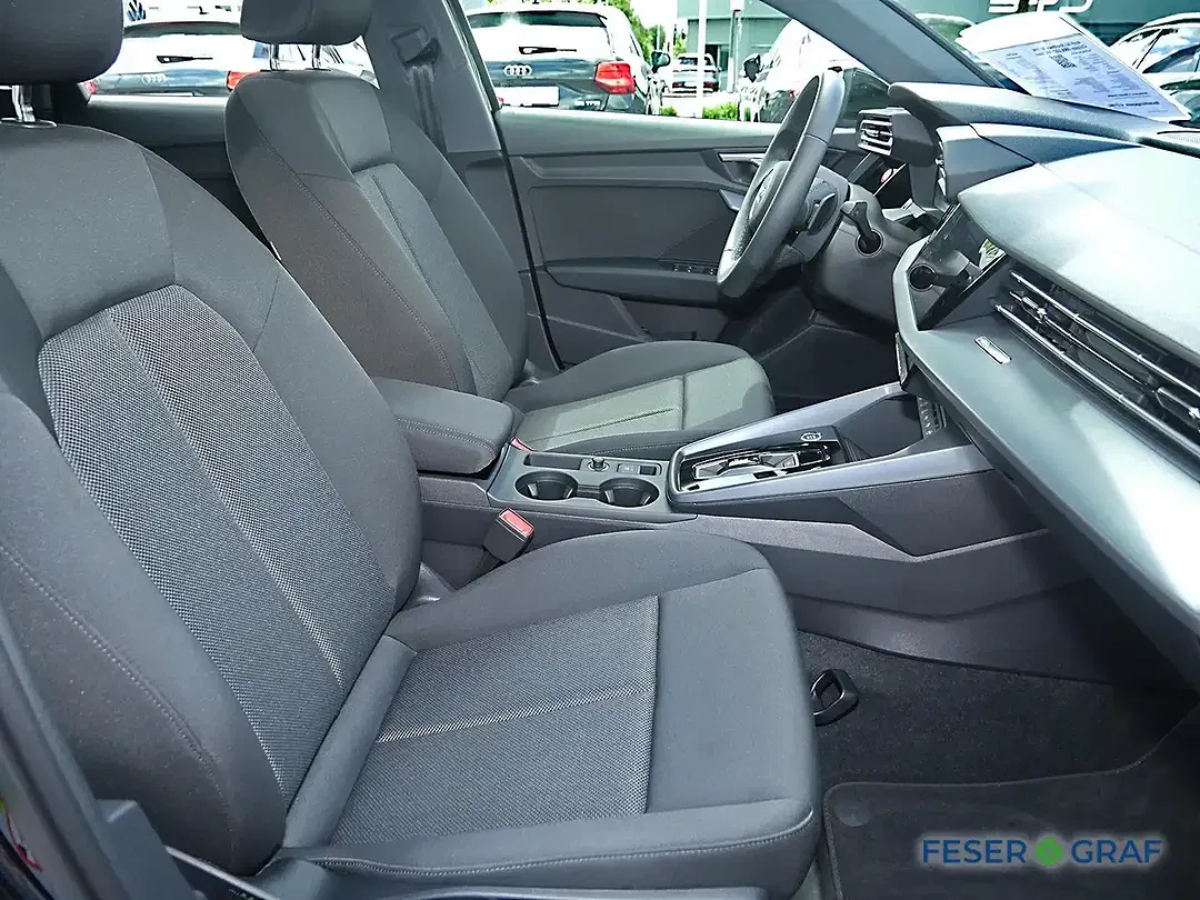 Audi A3 - Thumbnail 5