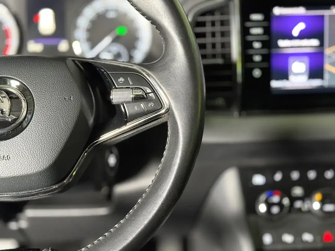 Skoda Karoq - Thumbnail 24