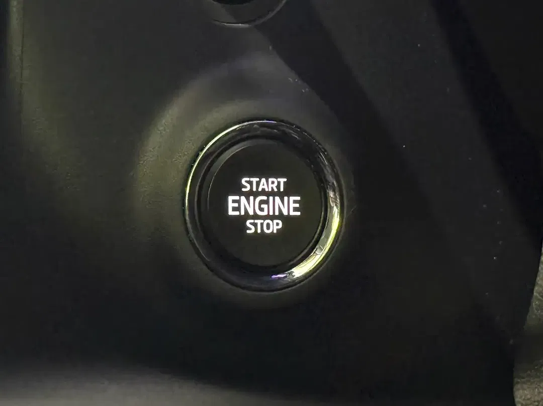 Skoda Karoq - Thumbnail 26