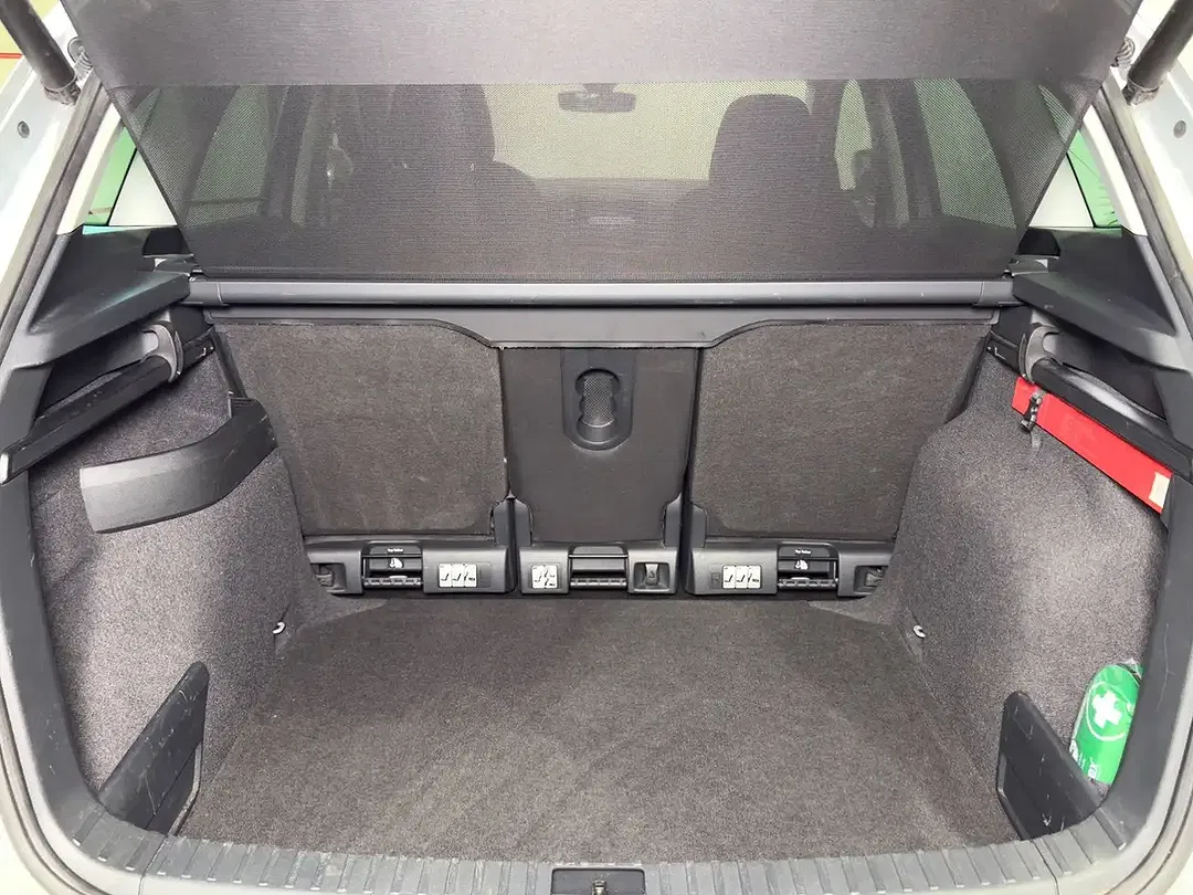 Skoda Karoq - Thumbnail 6