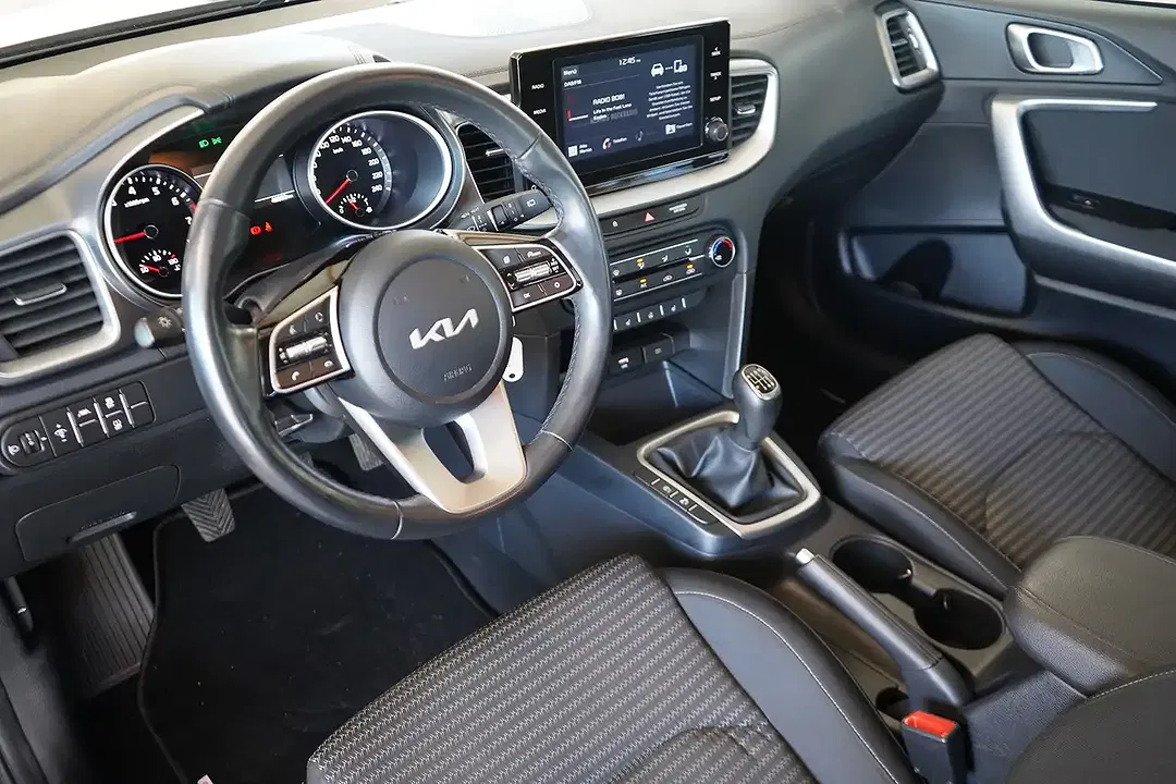 Kia XCeed - Thumbnail 9