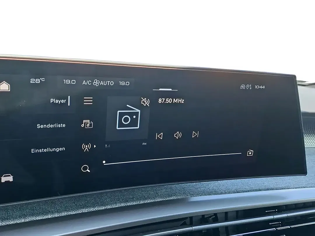 Peugeot 5008 - Thumbnail 12