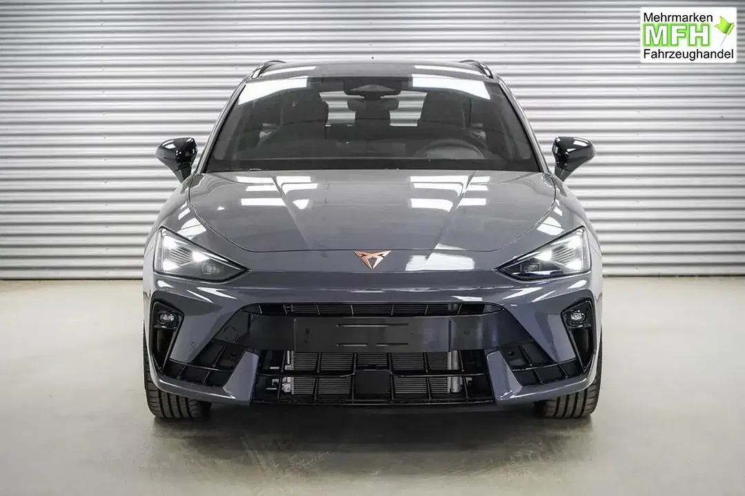 CUPRA Leon - Thumbnail 2