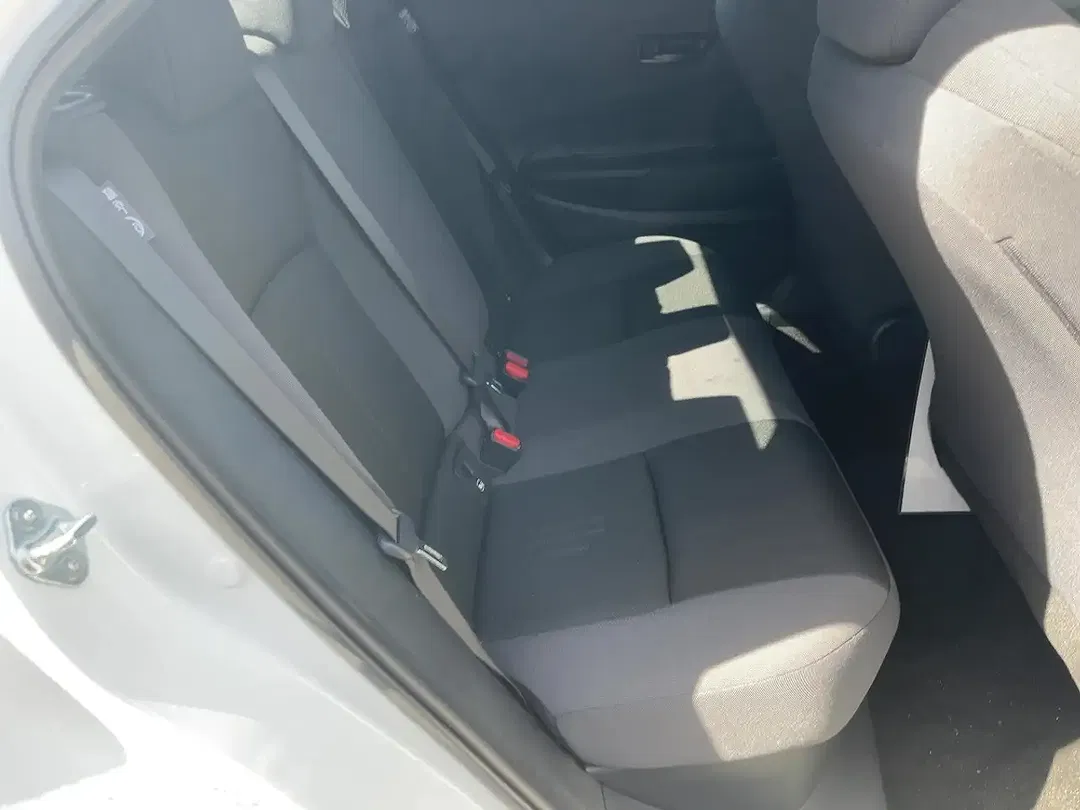 Toyota C-HR - Thumbnail 11