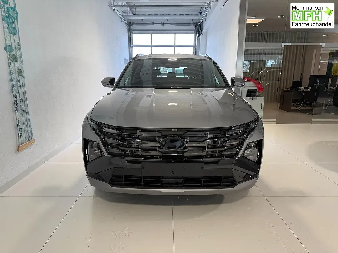 Hyundai TUCSON - Thumbnail 2