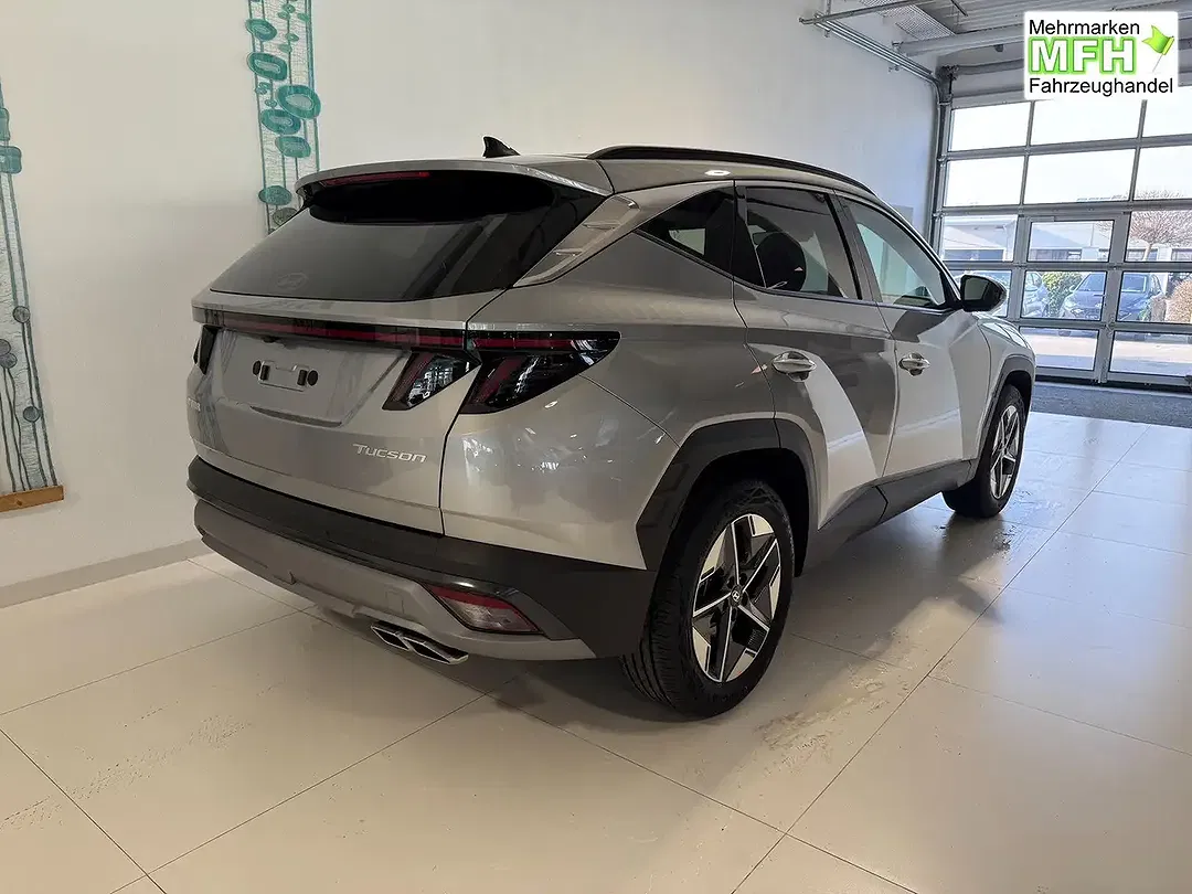 Hyundai TUCSON - Thumbnail 5