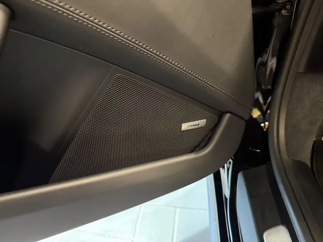 Porsche 911 - Thumbnail 23