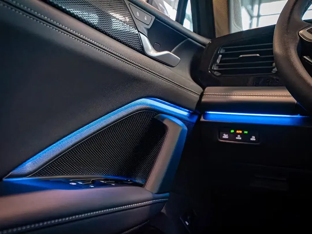 Volkswagen Tiguan - Thumbnail 15