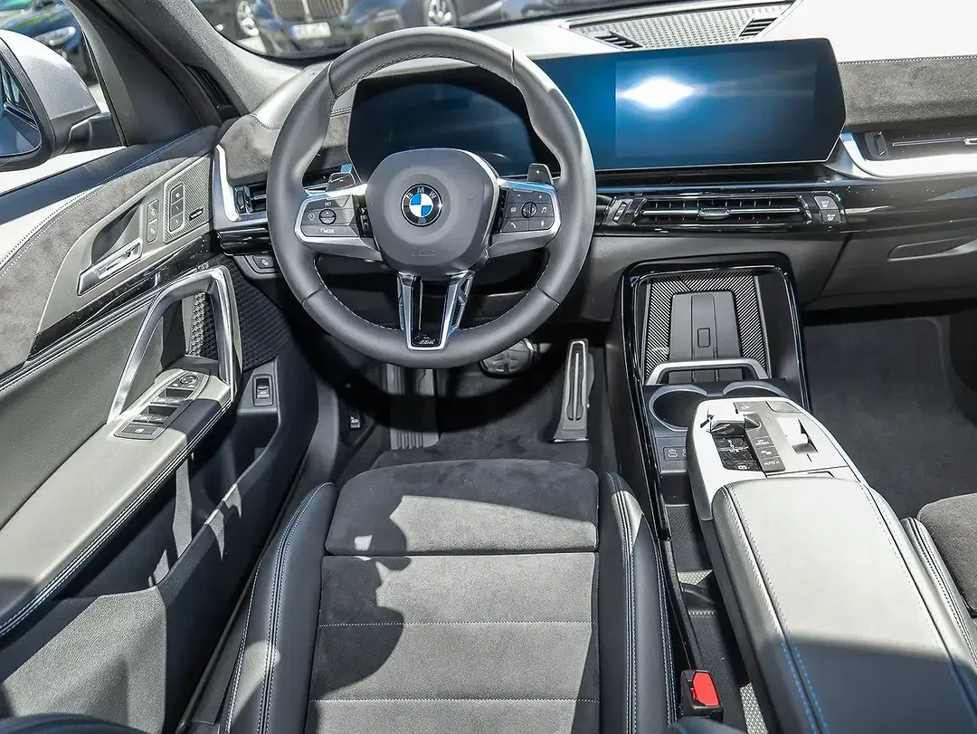BMW X2 - Thumbnail 11