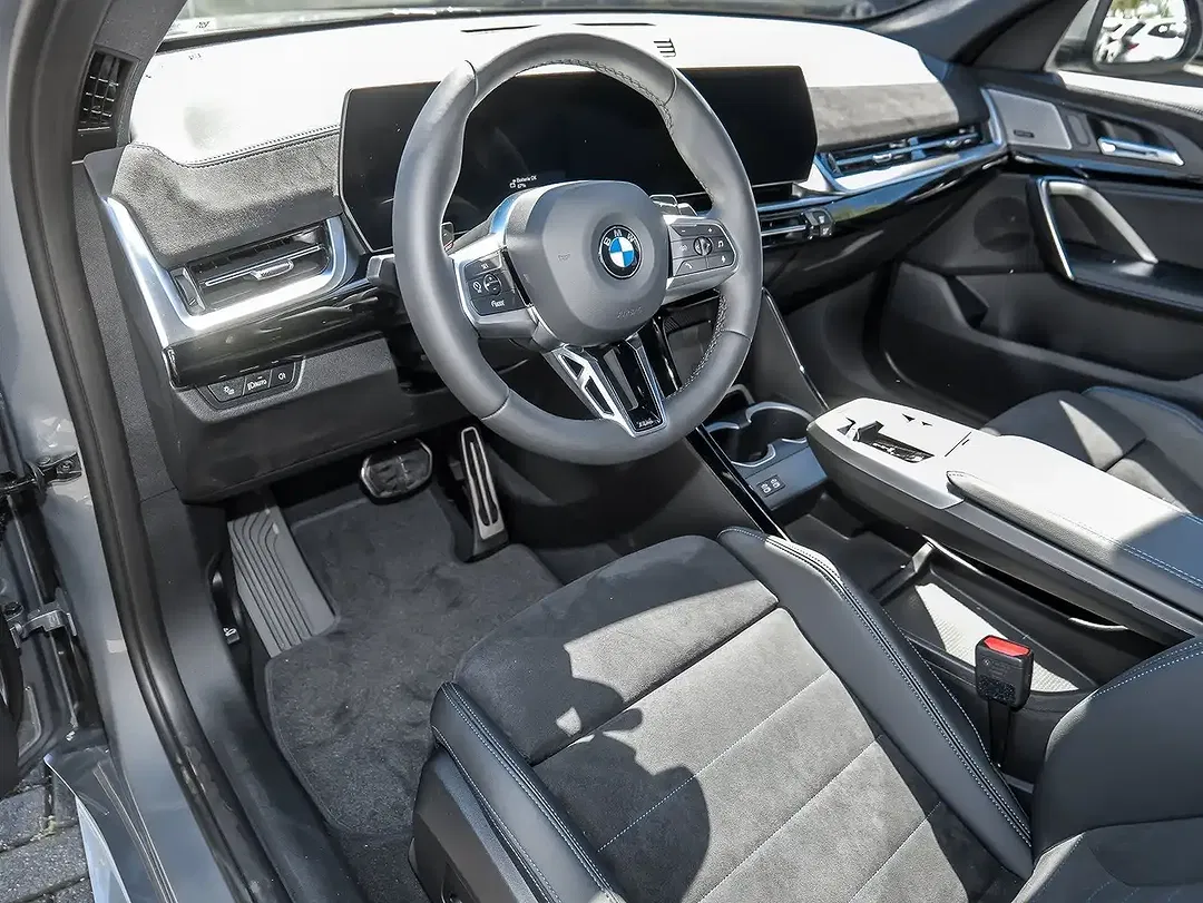 BMW X2 - Thumbnail 5