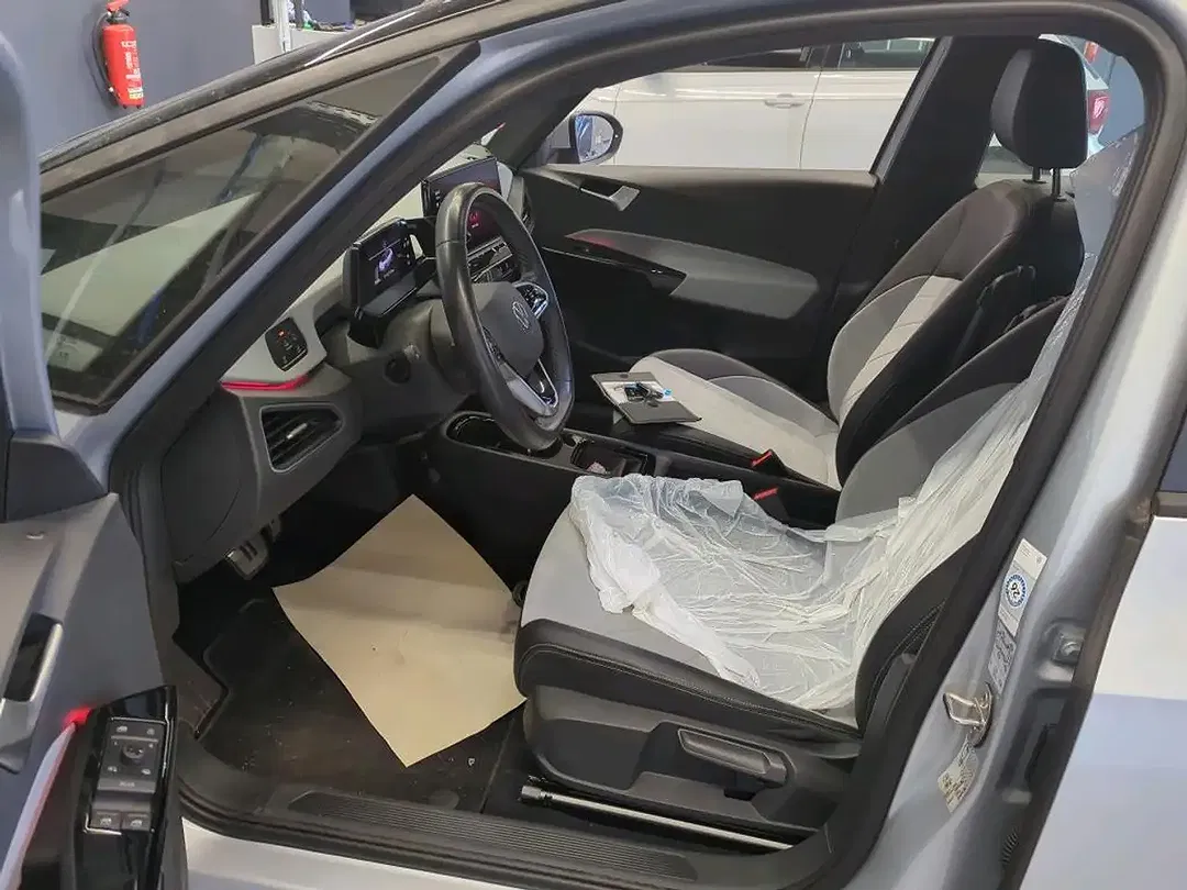 Volkswagen ID.3 - Thumbnail 7